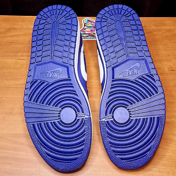 Air Jordan 1 Low Deep Royal Blue - Picture 6 of 6